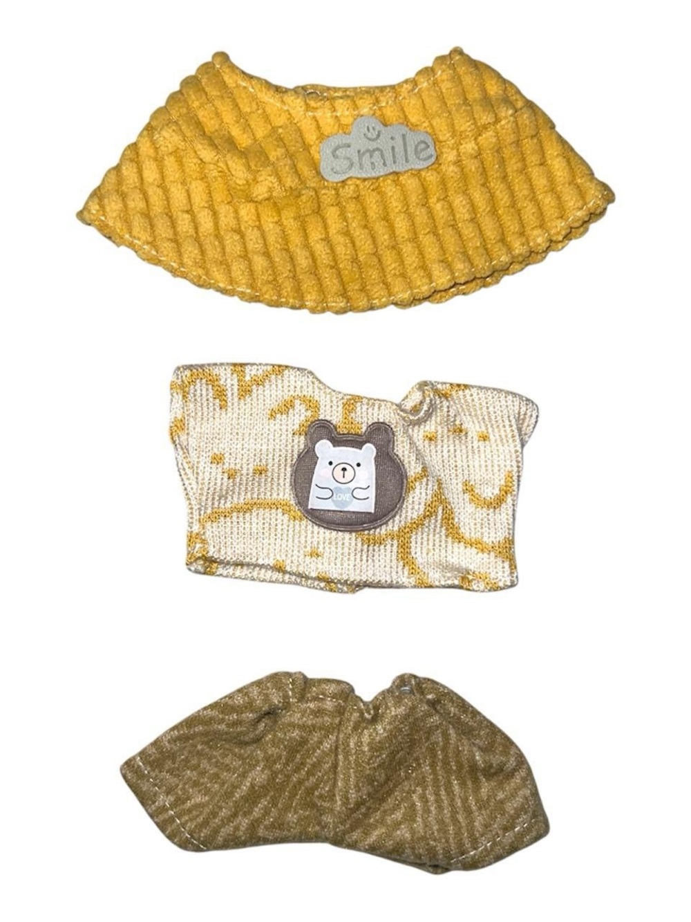 Labubu outfit.